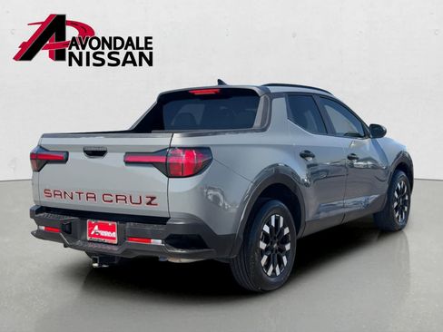 Used 2025 Hyundai Santa Cruz SEL FWD image 6