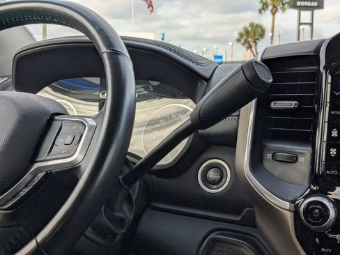 Used 2024 RAM 3500 Laramie image 19