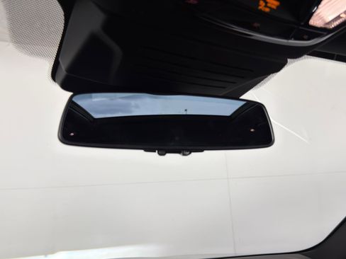 New 2026 BMW X5 sDrive40i w/ M Sport Package image 17