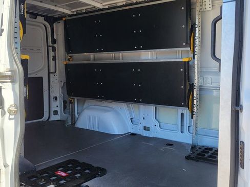 Used 2021 Mercedes-Benz Sprinter 1500 image 19