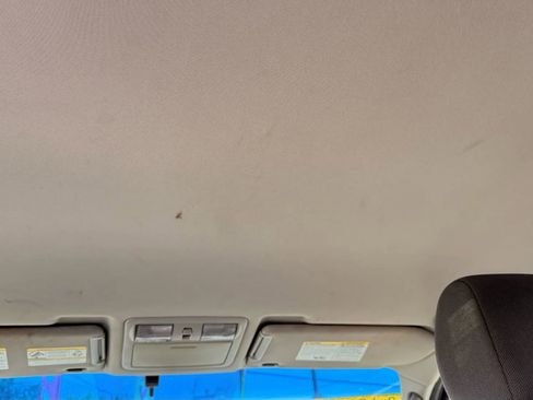 Used 2008 Nissan Pathfinder S image 15