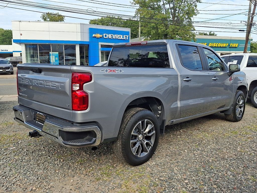 Certified 2024 Chevrolet Silverado 1500 LT AWD/4WD image 8