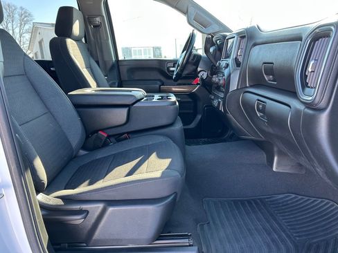 Used 2023 Chevrolet Silverado 2500 LT image 11