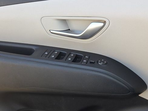 Used 2024 Hyundai Tucson SEL FWD image 28