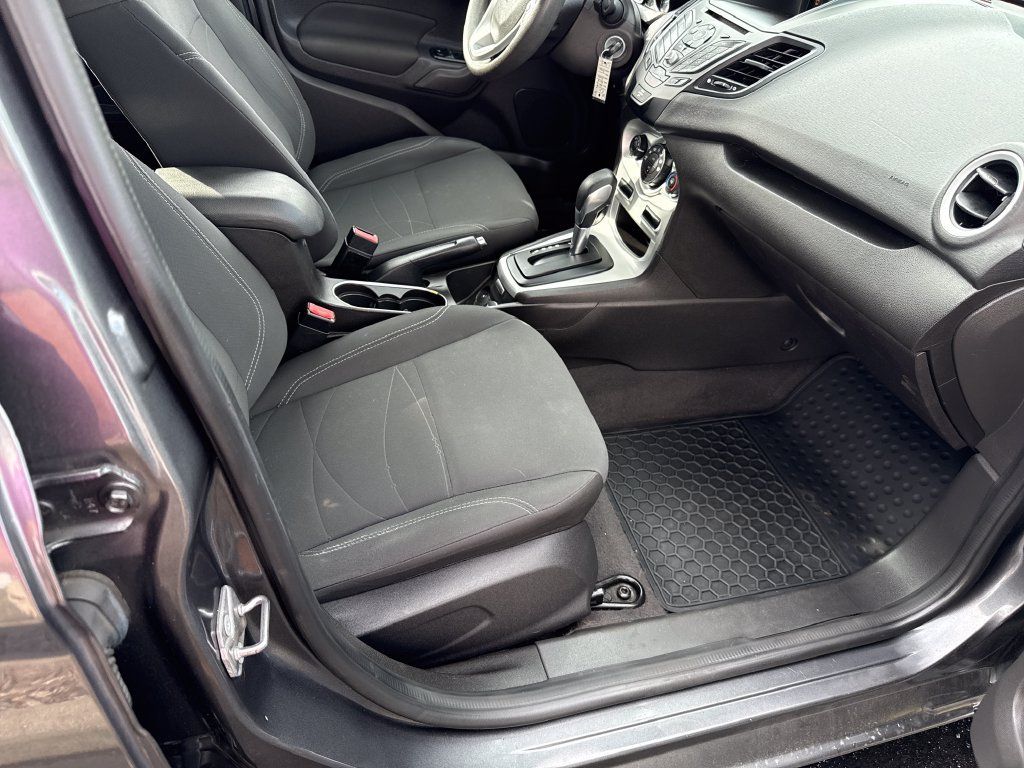 Used 2019 Ford Fiesta SE FWD image 17