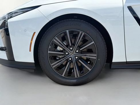 New 2026 Lexus ES 350h AWD w/ Cold Area Package image 40