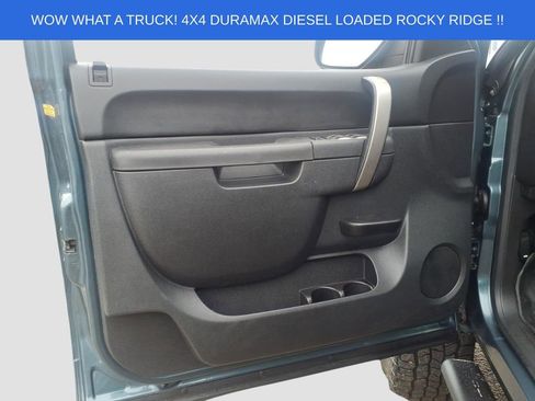 Used 2014 Chevrolet Silverado 2500 LT w/ Interior Plus Package image 20