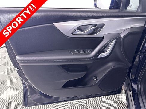 Used 2020 Chevrolet Blazer LT image 23