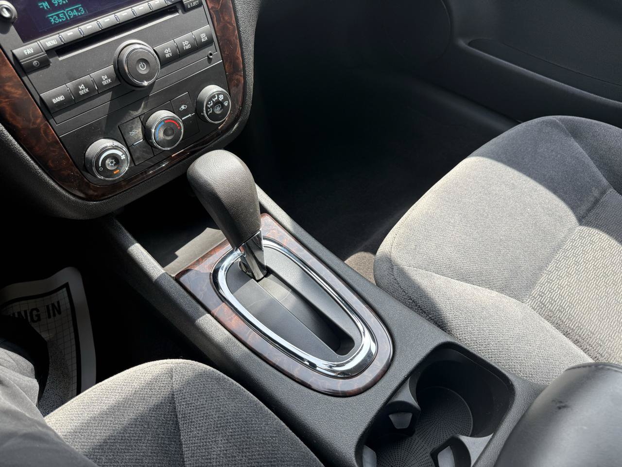 Used 2015 Chevrolet Impala Limited LS FWD image 11