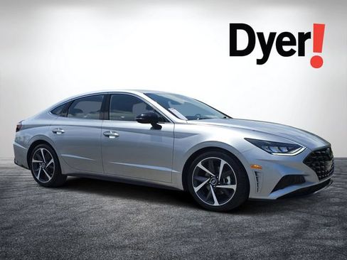 Used 2021 Hyundai Sonata SEL Plus FWD image 1