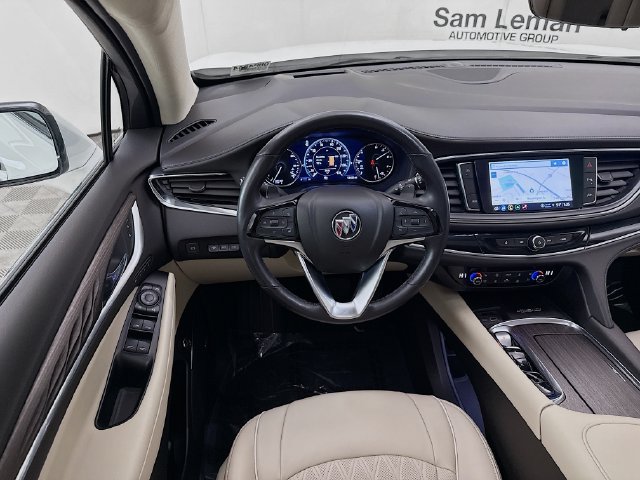 Used 2022 Buick Enclave Avenir w/ Avenir Technology Package FWD image 25