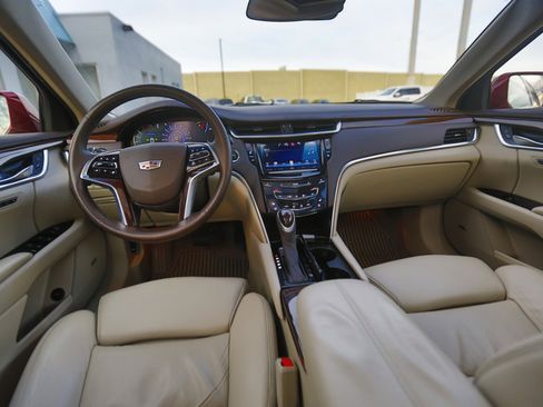 Used 2016 Cadillac XTS Premium image 12