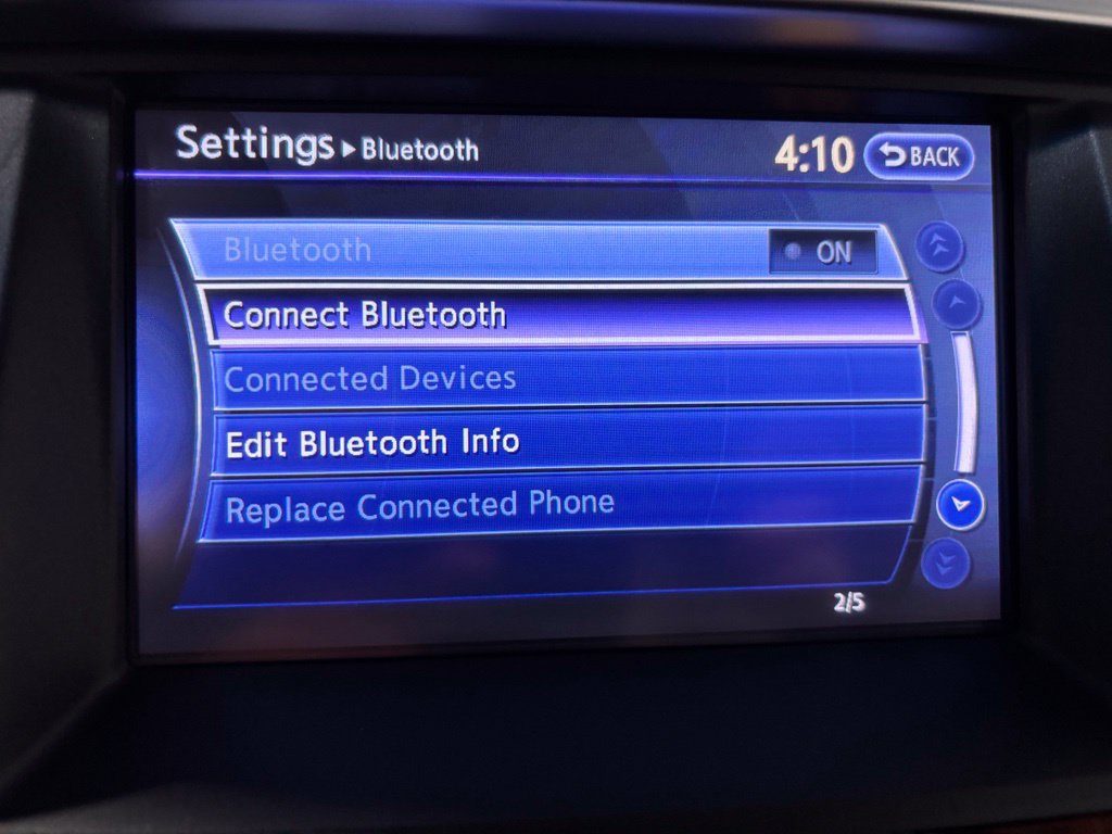 Used 2015 INFINITI QX80 4WD w/ Deluxe Technology Package image 30