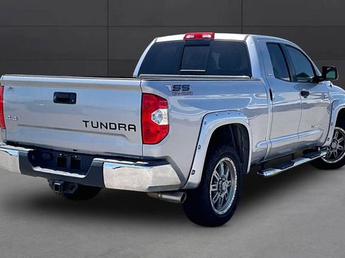 Used 2016 Toyota Tundra SR5 AWD/4WD image 2