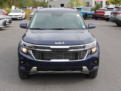 New 2026 Kia Seltos EX image 2