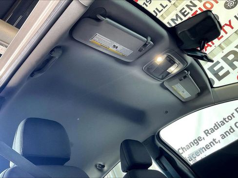 Used 2024 Chevrolet Malibu LT FWD image 14