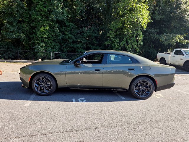 New 2027 Dodge Charger R/T AWD/4WD image 4