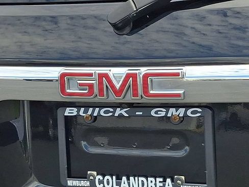 Used 2018 GMC Acadia SLT AWD/4WD image 30