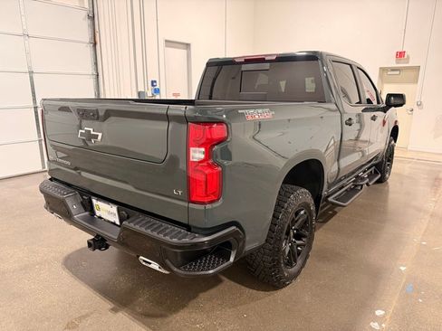 Used 2025 Chevrolet Silverado 1500 LT Trail Boss w/ LT Trail Boss Premium Package AWD/4WD image 4