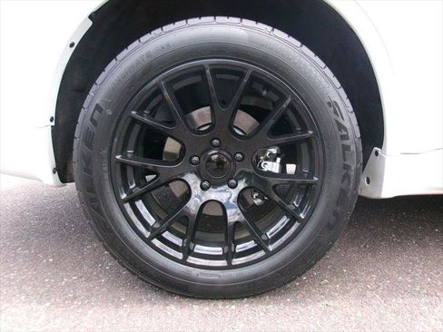 Certified 2021 Dodge Durango R/T w/ Technology Group AWD/4WD image 17