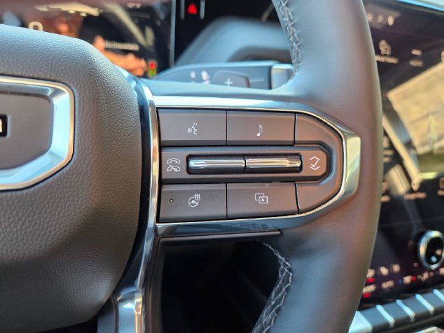 New 2026 GMC Yukon Denali w/ Denali Reserve Package AWD/4WD image 37