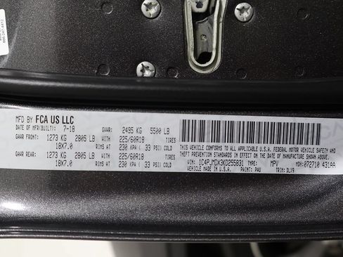 Used 2019 Jeep Cherokee Limited AWD/4WD image 57