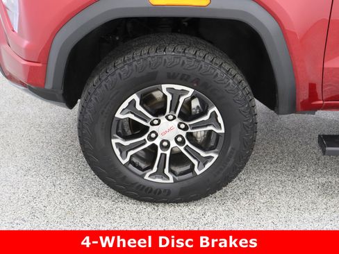 Used 2024 GMC Canyon AT4 w/ AT4 Premium Package image 11