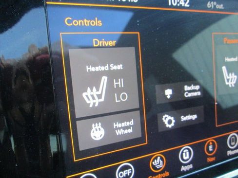 Used 2019 Jeep Grand Cherokee Altitude image 20