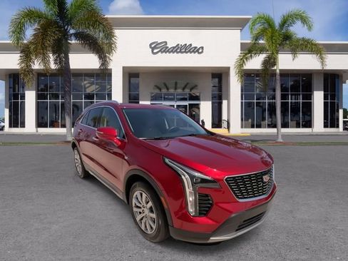 Certified 2023 Cadillac XT4 Premium Luxury FWD image 2