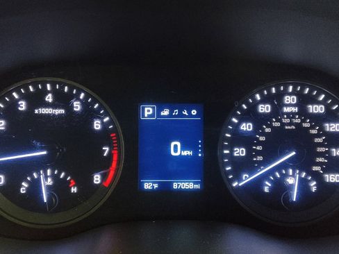 Used 2016 Hyundai Tucson SE image 23