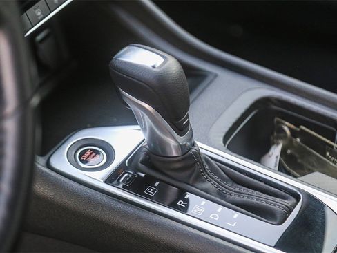 Certified 2024 Nissan Sentra SV w/ All-Weather Package image 18