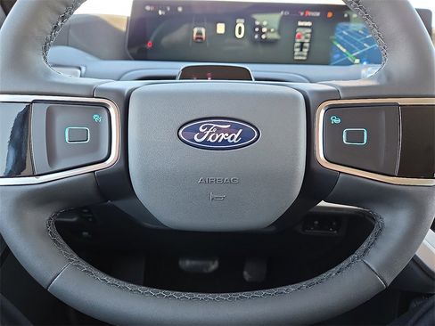 New 2026 Ford Expedition Max Active image 30