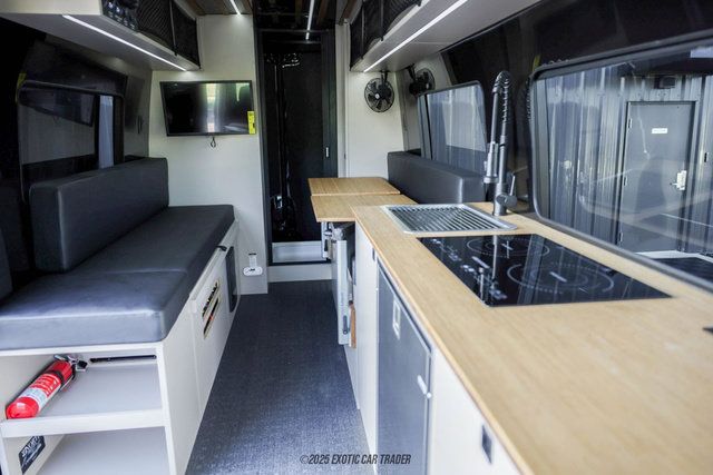 Used 2024 Mercedes-Benz Sprinter 2500 image 52
