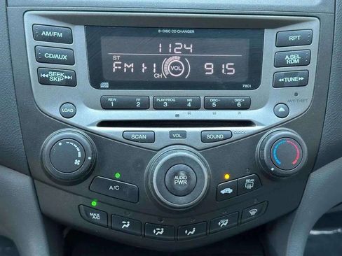 Used 2006 Honda Accord LX image 36