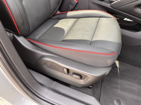 Certified 2023 Buick Envision Essence w/ Sport Touring Package image 43