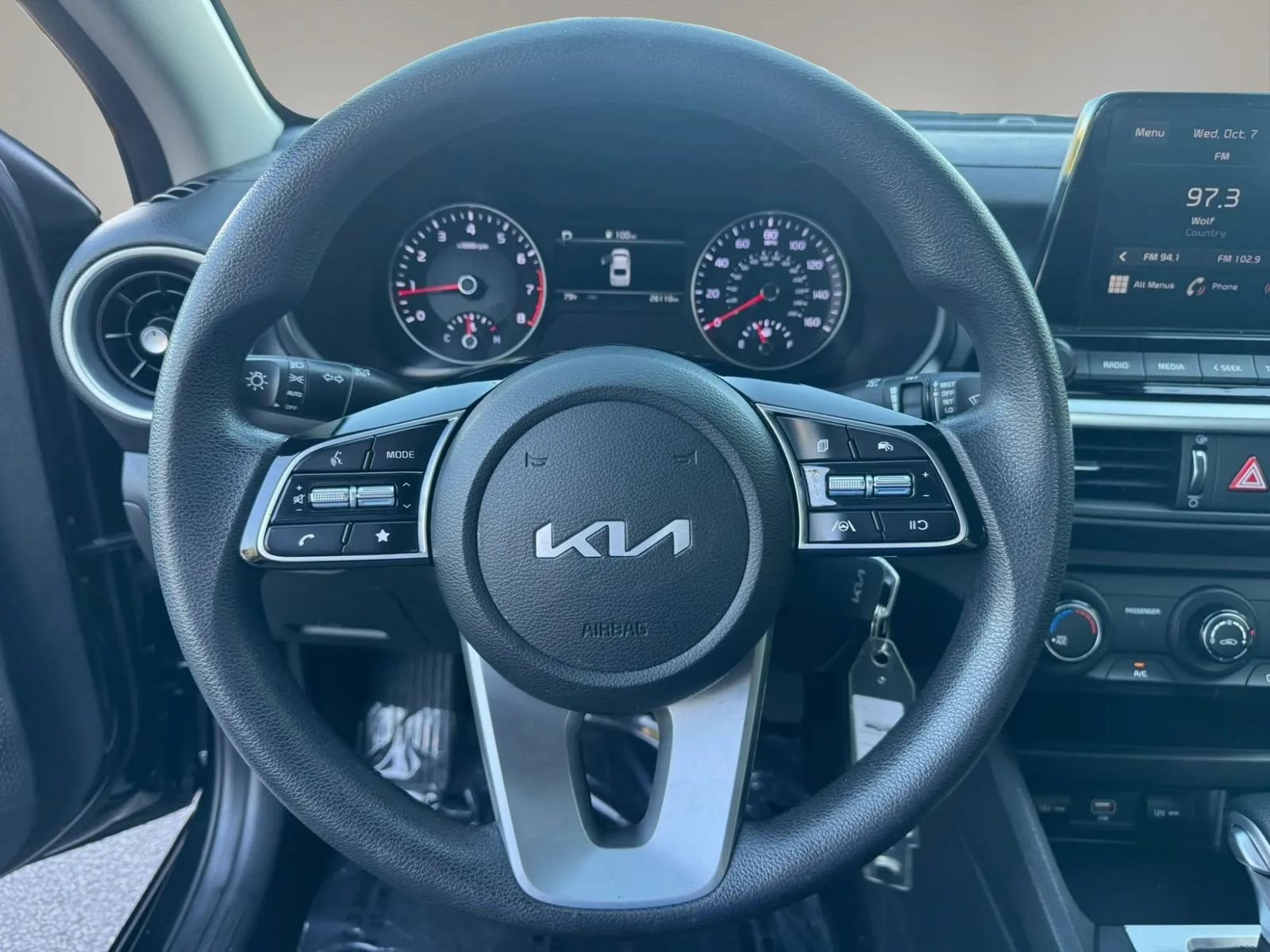 Used 2023 Kia Forte LXS FWD image 26