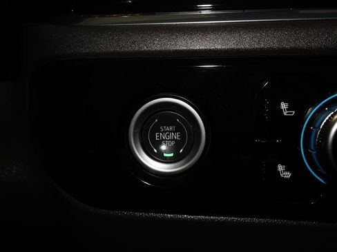 Certified 2024 GMC Sierra 1500 Elevation w/ X31 Off-Road Package AWD/4WD image 16