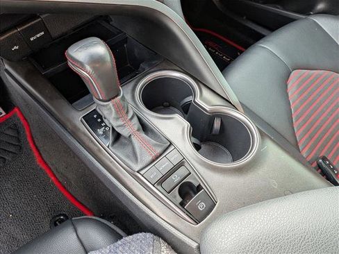 Used 2021 Toyota Camry TRD w/ TRD Package w/JBL Audio image 12