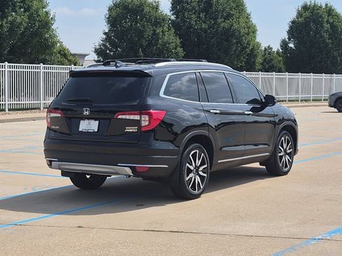 Used 2022 Honda Pilot Touring image 6