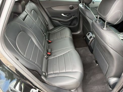 Certified 2022 Mercedes-Benz GLC 300 image 31