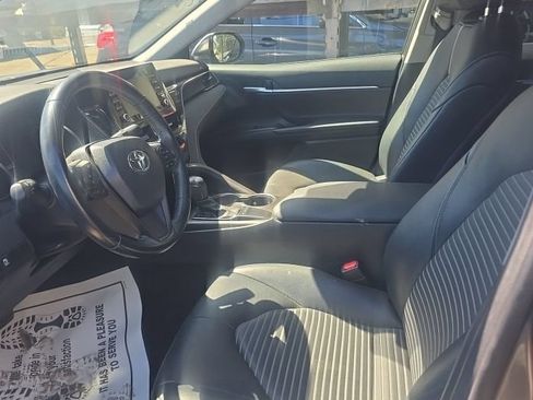 Used 2024 Toyota Camry SE FWD image 6