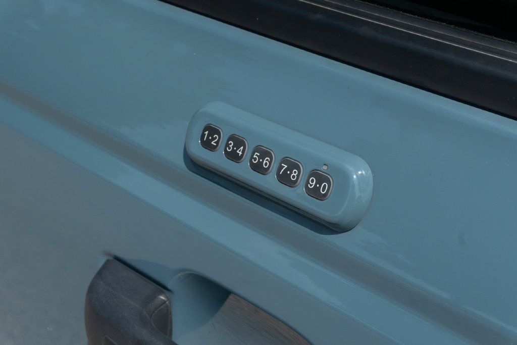 Used 2023 Ford Bronco Badlands AWD/4WD image 13