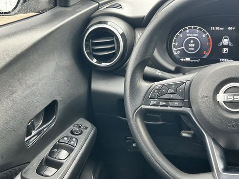 Certified 2024 Nissan Kicks SV image 13