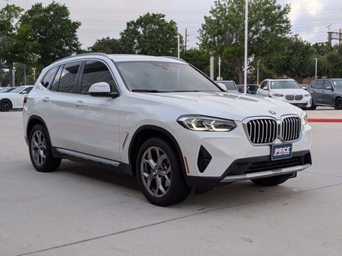 Used 2024 BMW X3 sDrive30i w/ Convenience Package image 3