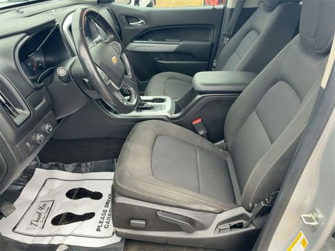 Used 2016 Chevrolet Colorado LT w/ LT Convenience Package image 12
