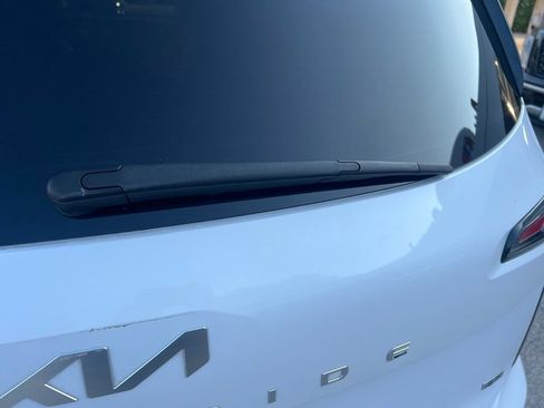 Certified 2024 Kia Telluride SX Prestige w/ Towing Package AWD/4WD image 35