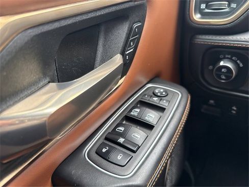 Used 2023 RAM 1500 Limited image 26