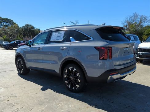 New 2026 Kia Sorento SX image 6