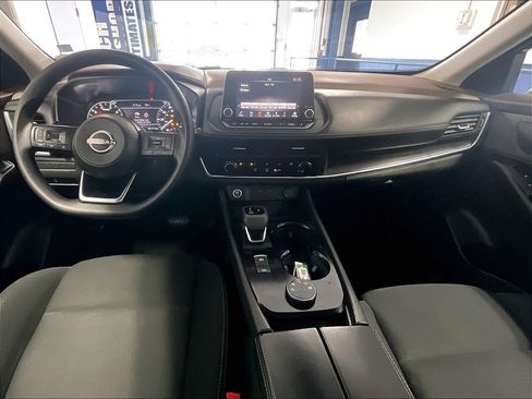 Used 2023 Nissan Rogue S AWD/4WD image 21