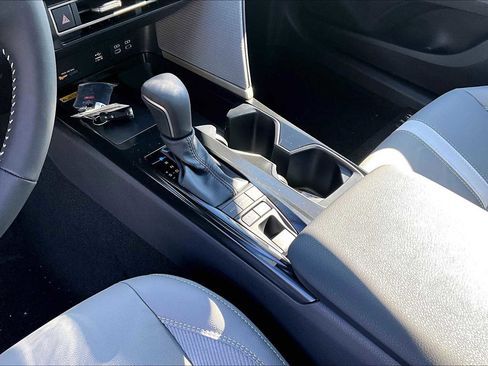 New 2026 Toyota Camry SE image 7